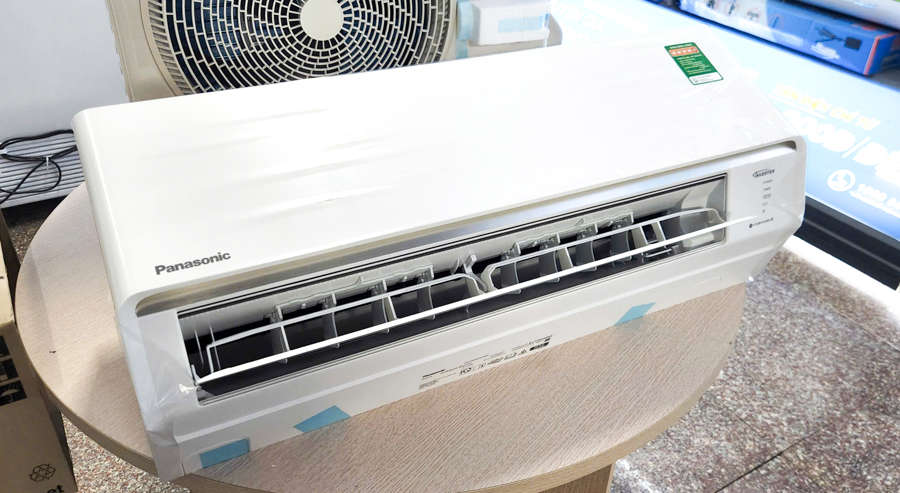 Điều hòa Panasonic 12000BTU RU12CKH-8D 1 chiều inverter